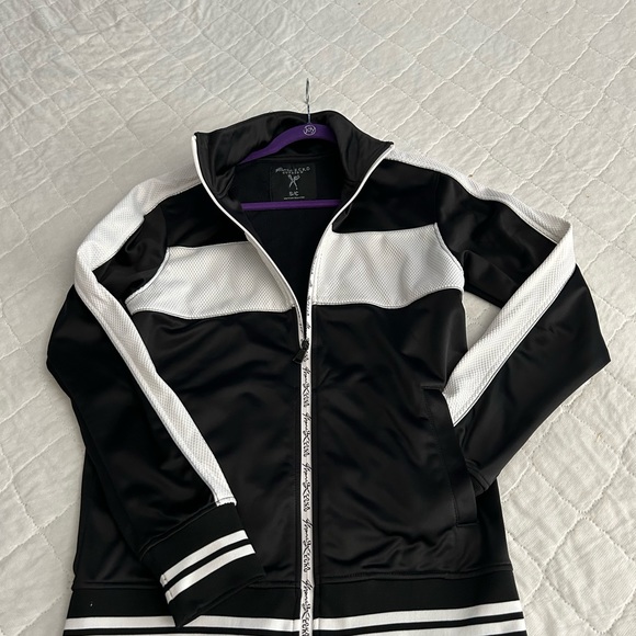 FREE COPPERFIT GLOVES/MARC ECKO CUT & SEW JACKET - Picture 4 of 10